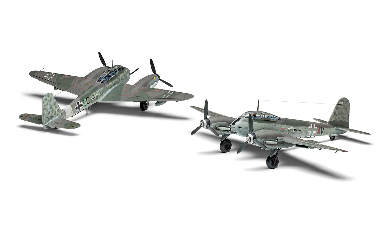 Messerschmitt Me410A-1/U2 & U4 - Airfix - Image 5