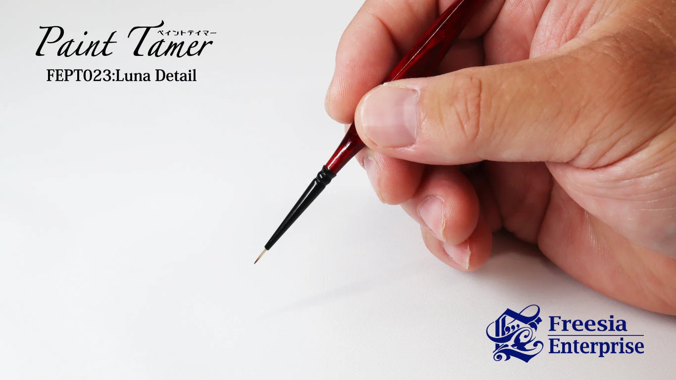 Paint Tamer Luna Detail Brush - Image 2