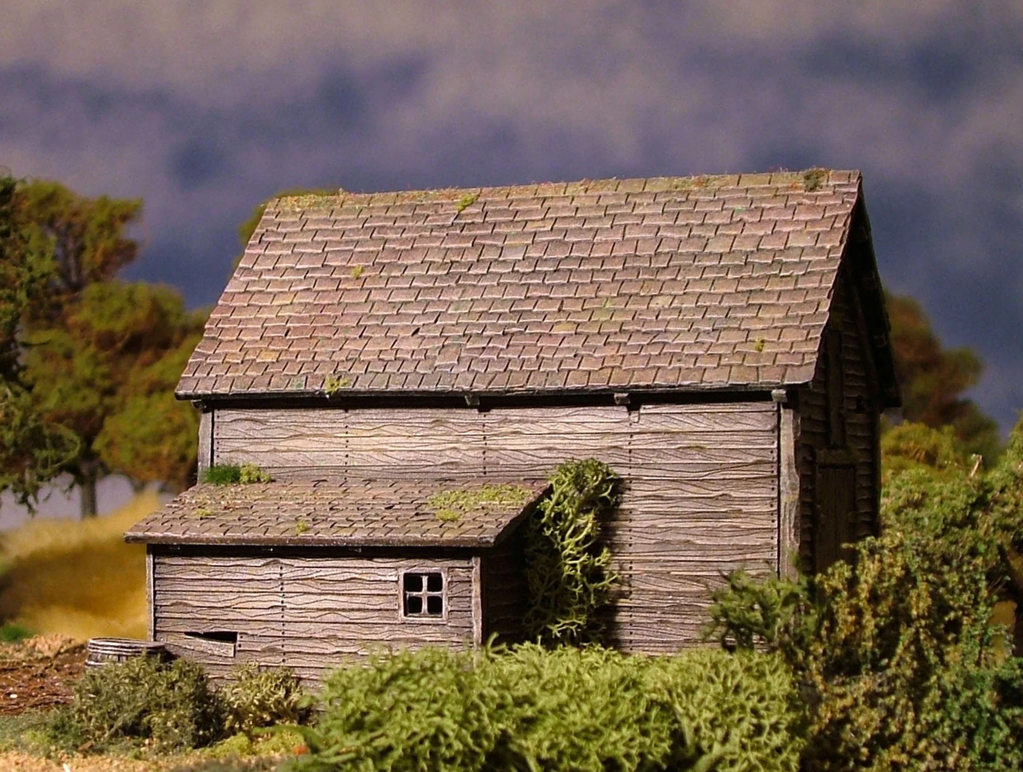 Ramshackle Barn - Image 4